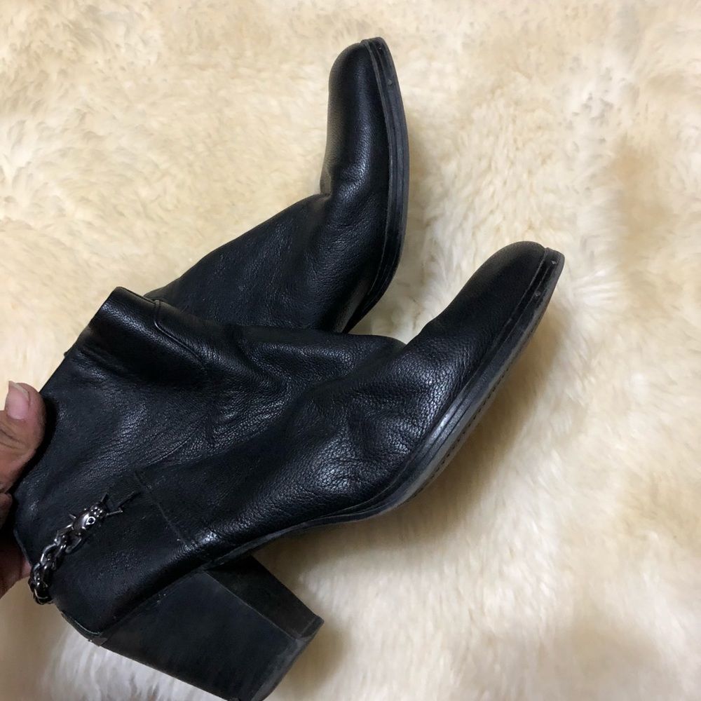 Circo booties  - Picture 5 of 8